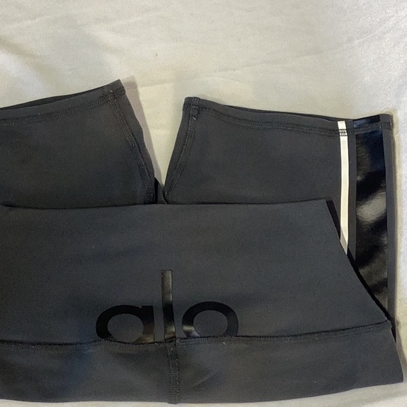 Alo short - Picture 7 of 9